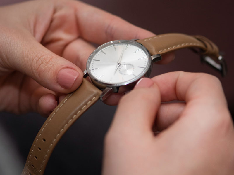 Omega – ترکیب تاریخ، علم و زیبایی
