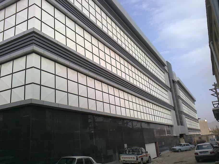 چرا نمای کامپوزیت اقتصادی ‌ترین انتخاب برای ساختمان‌های مدرن است؟