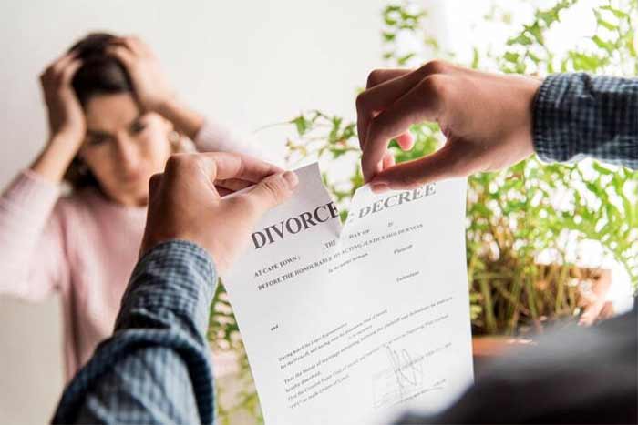 چند درصد زنان بعد از طلاق پشیمان میشوند؟ چه مدت بعد؟ 8 دلیل اصلی